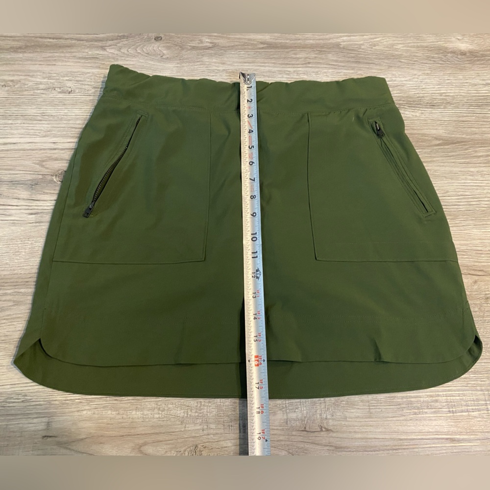 ATHLETA Womens Skort SIZE 12 Golf Tennis Walking Skirt Hiking Green Stretch - Picture 3 of 5